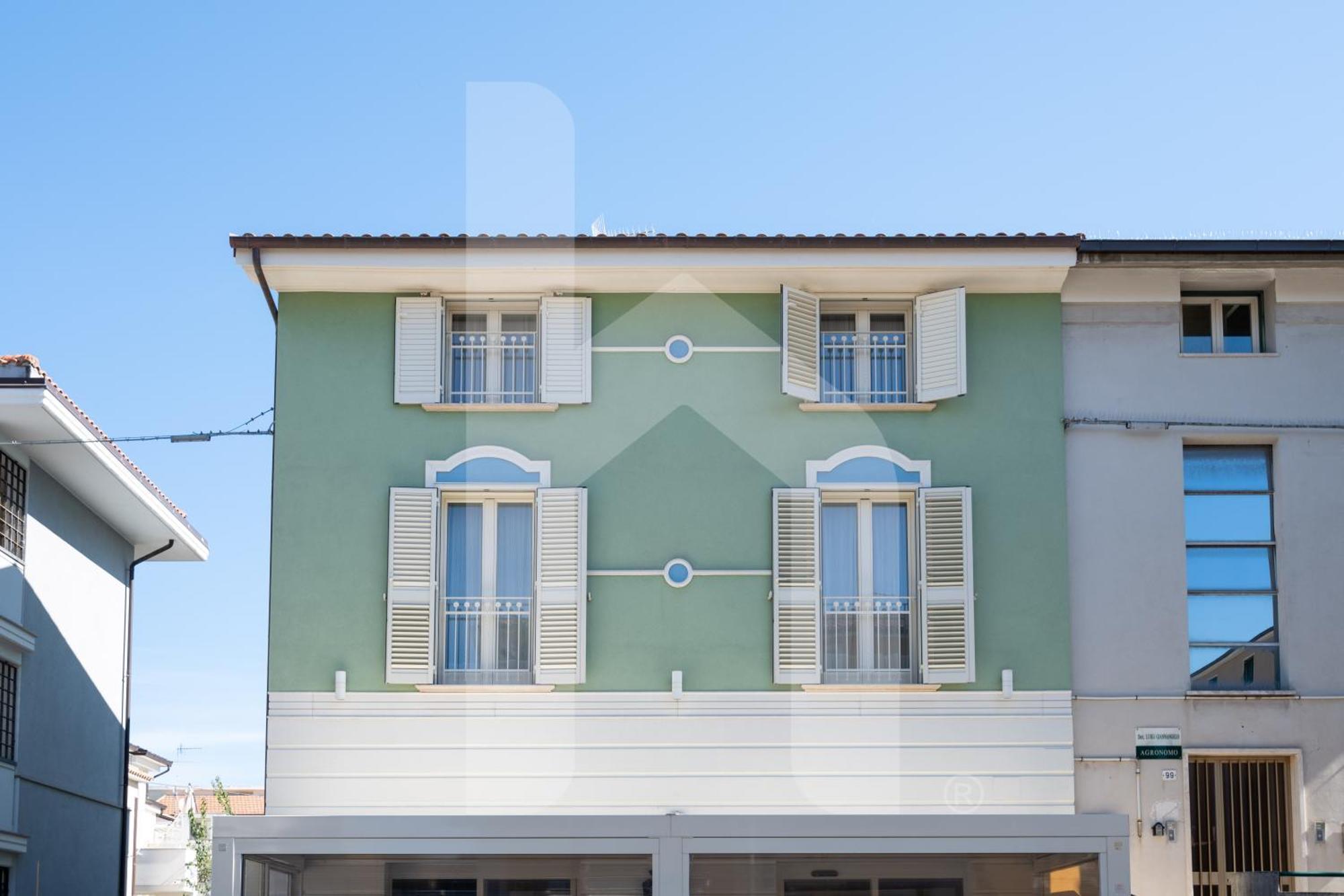 Homiday - Residenza D'Annunzio Apartment Pineto Exterior photo