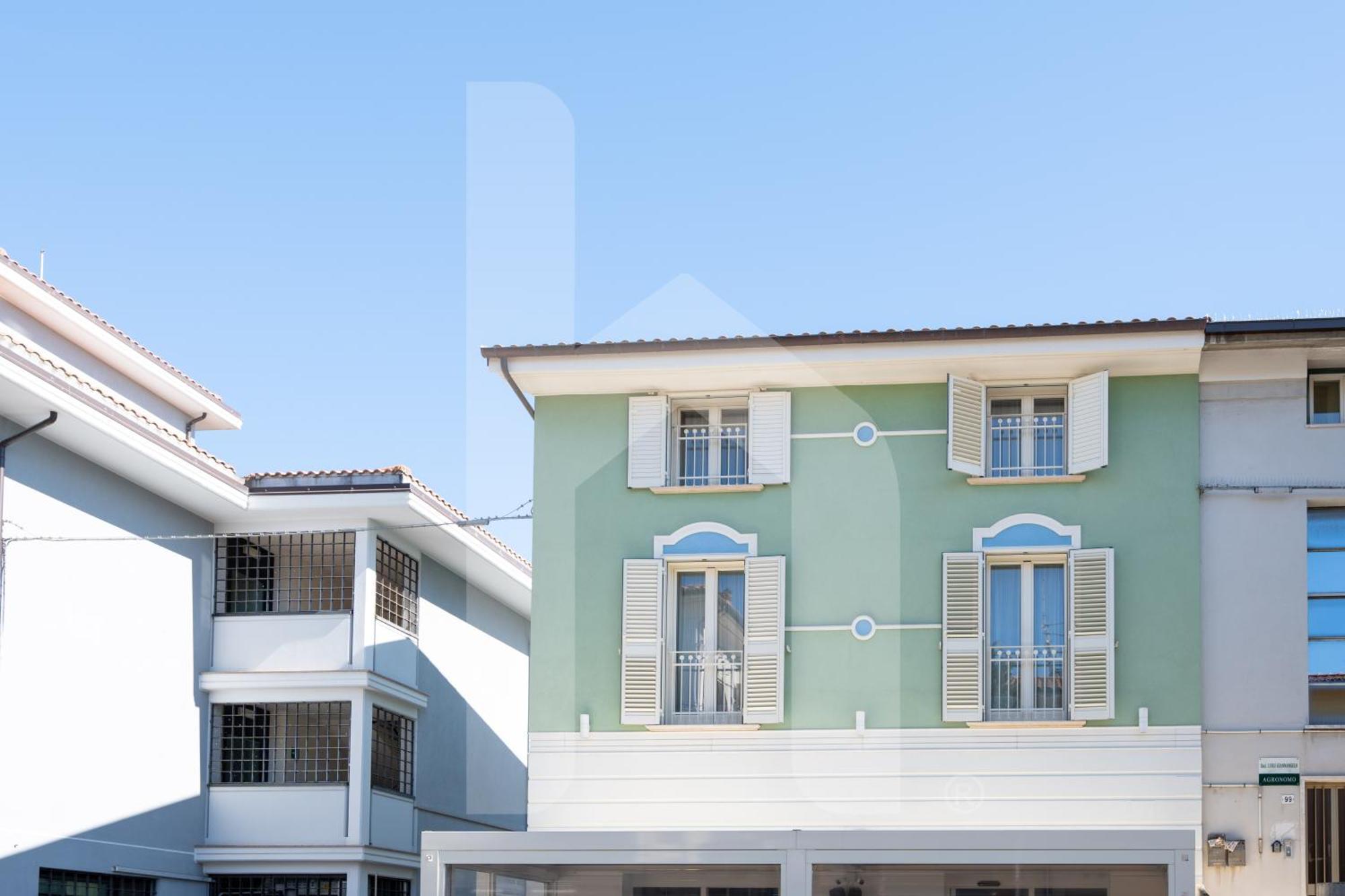 Homiday - Residenza D'Annunzio Apartment Pineto Exterior photo