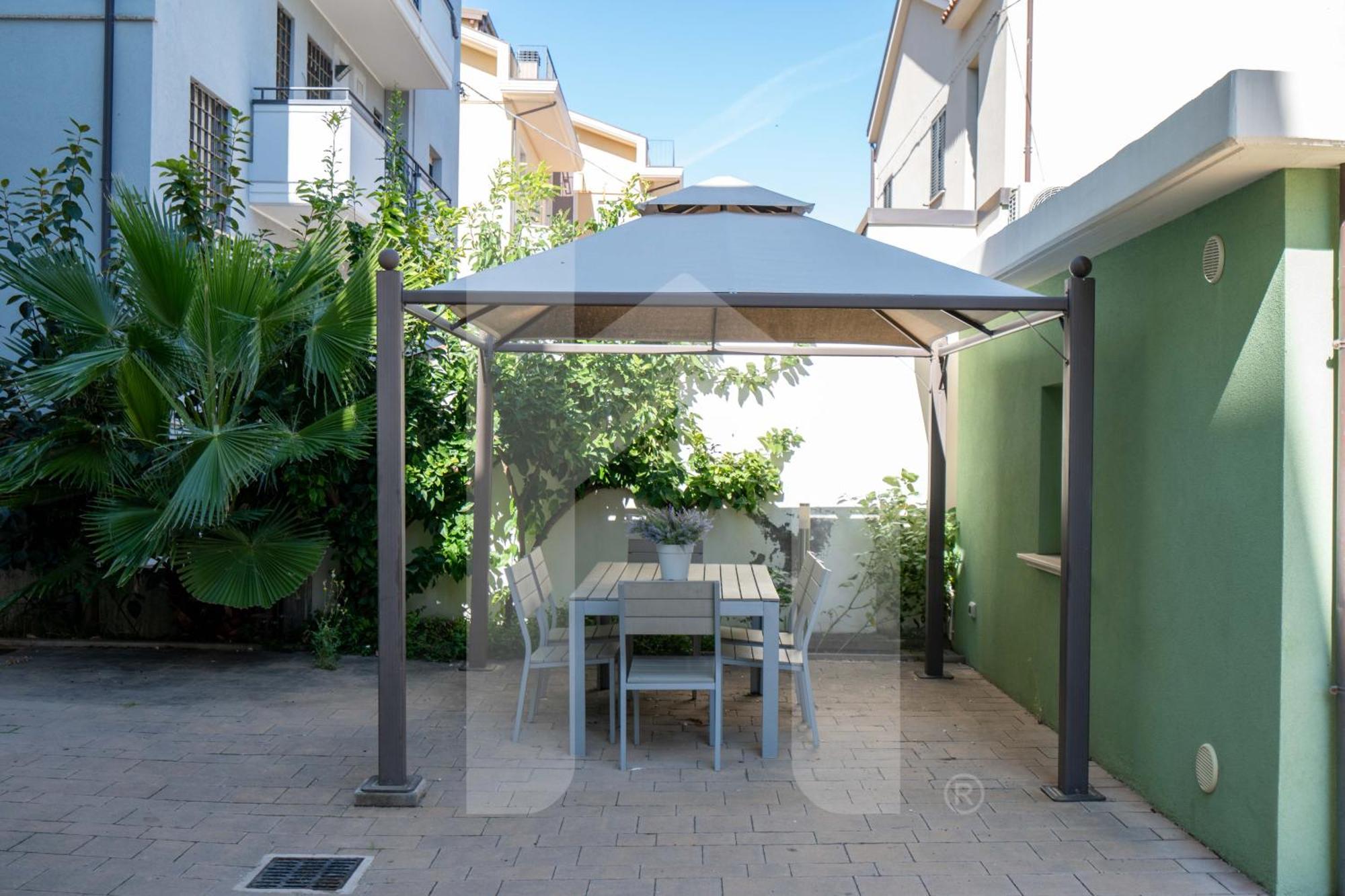 Homiday - Residenza D'Annunzio Apartment Pineto Exterior photo
